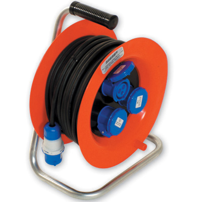 Avv.Ind.30m 3x2,5 Sp.16A 1800-3500W IP44