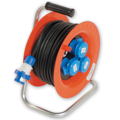 Avv.Ind.30m 3x2,5 Sp.16A 1800-3500W IP55