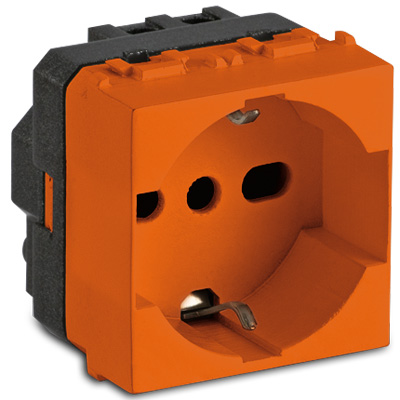 MODO Presa P40 univ. 2P+T 16A ARANCIO