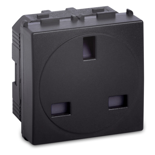 13A English socket 2P+earth