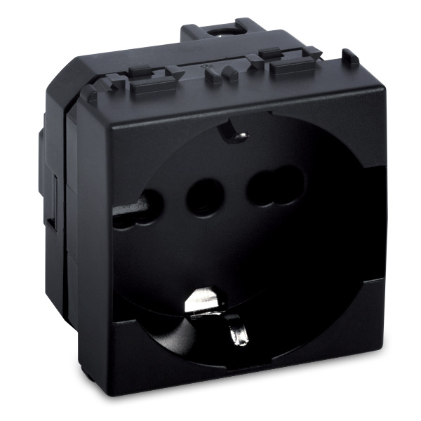 INK Presa P40 Univers. 2P+T 16A Nera
