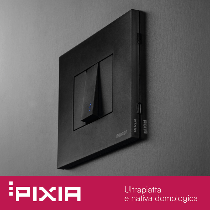 Depliant 3 ante 21x21 PIXIA 2024 ITA