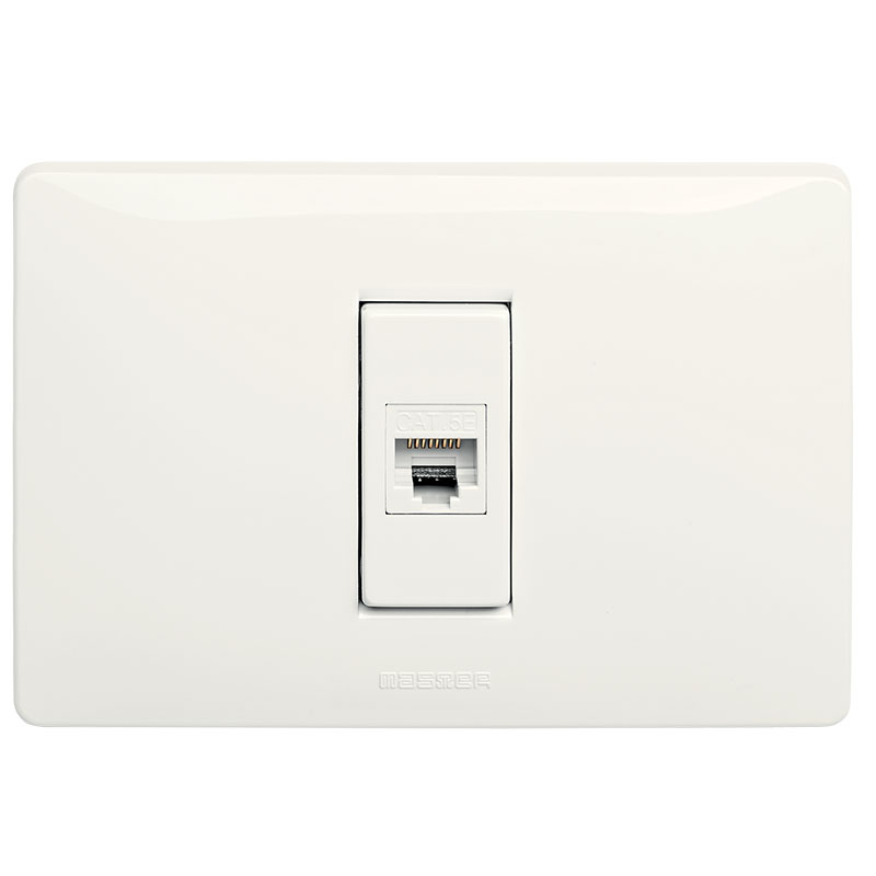 8P8C RJ45 Cat.5e UTP data socket